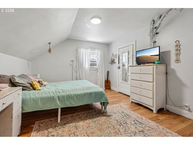 819 SIERRA VISTA Dr, Newberg, OR 97132