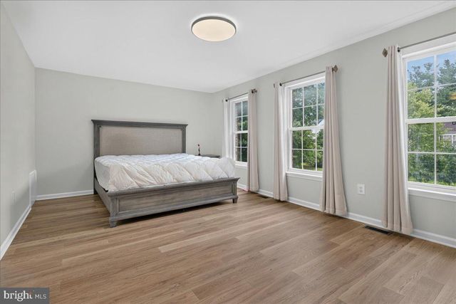 3 QUARRY CT, Hightstown, NJ 08520