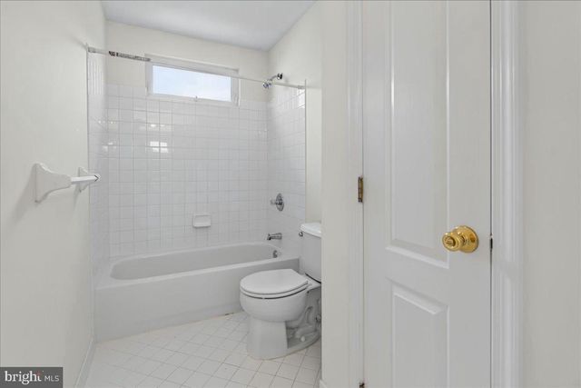 3 QUARRY CT, Hightstown, NJ 08520