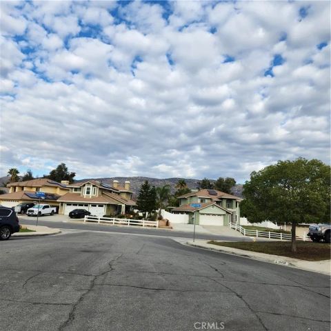 10482 Valley Crest, Moreno Valley, CA 92557