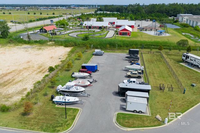 777 Vacation Circle, Foley, AL 36535