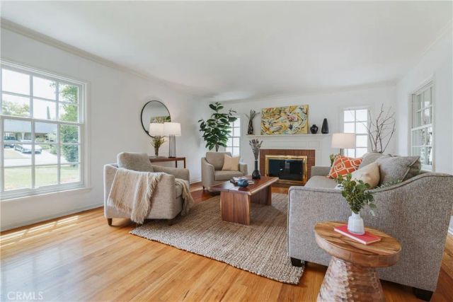 1231 N Maryland Avenue, Glendale, CA 91207