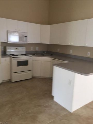 1310 NE 16th TER, Cape Coral, FL 33909