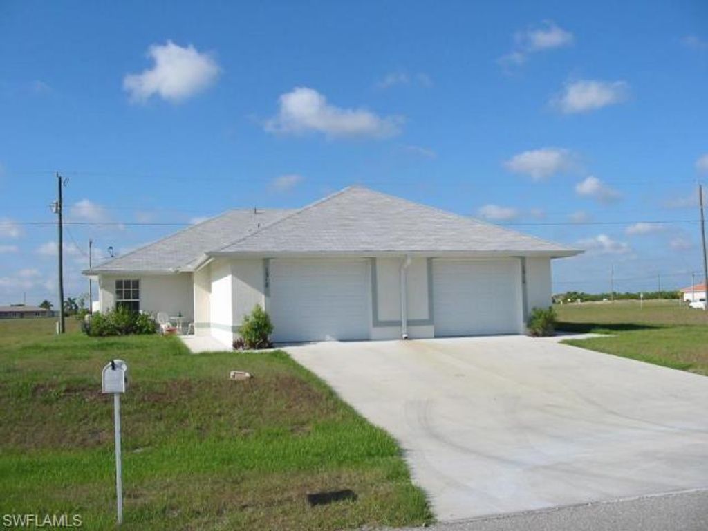 1310 NE 16th TER, Cape Coral, FL 33909