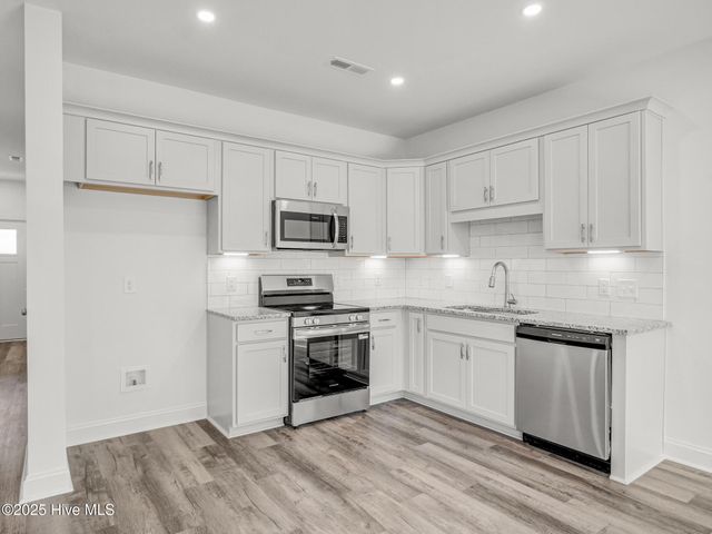 247 Townhome Lane 247, Southern Pines, NC 28387