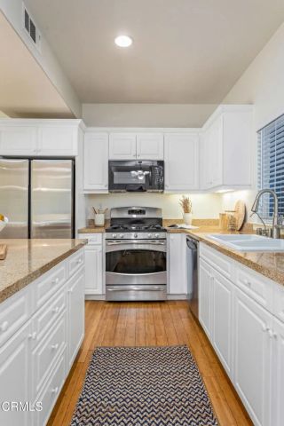 345 Kellogg Way 2, Goleta, CA 93117