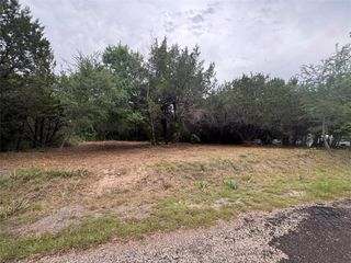 2601 Hillside Drive, Granbury, TX 76048