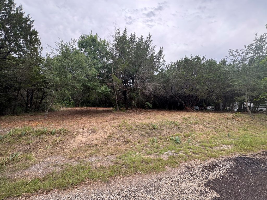 2601 Hillside Drive, Granbury, TX 76048