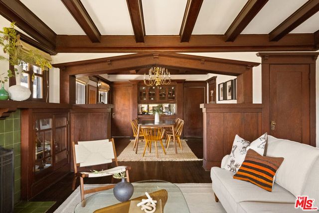 1527 W 45th Street, Los Angeles, CA 90062