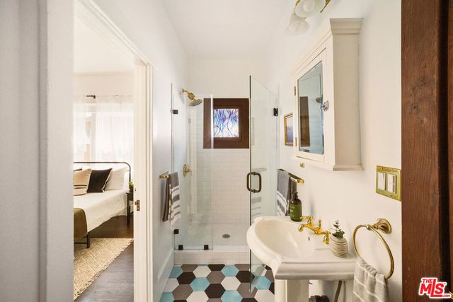 1527 W 45th Street, Los Angeles, CA 90062