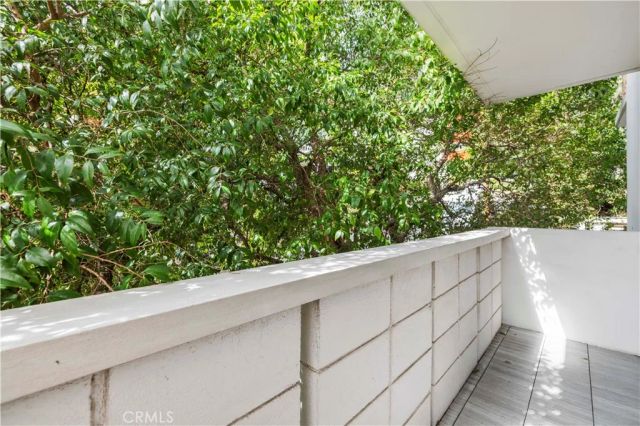 8787 Shoreham Drive 201, West Hollywood, CA 90069