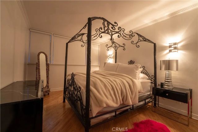 8787 Shoreham Drive 201, West Hollywood, CA 90069