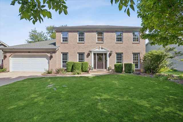 381 Prairie Knoll Drive, Naperville, IL 60565