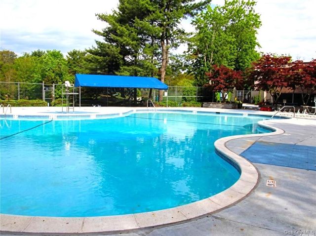 91 Richmond Boulevard 3A, Ronkonkoma, NY 11779
