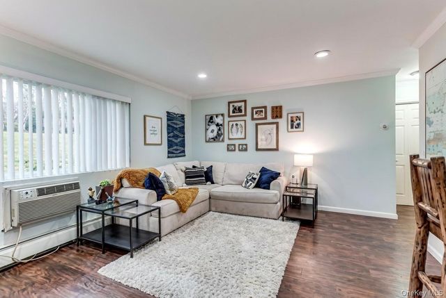 91 Richmond Boulevard 3A, Ronkonkoma, NY 11779