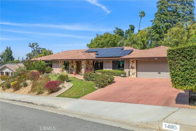1405 Sterling Road, Redlands, CA 92373