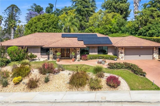 1405 Sterling Road, Redlands, CA 92373