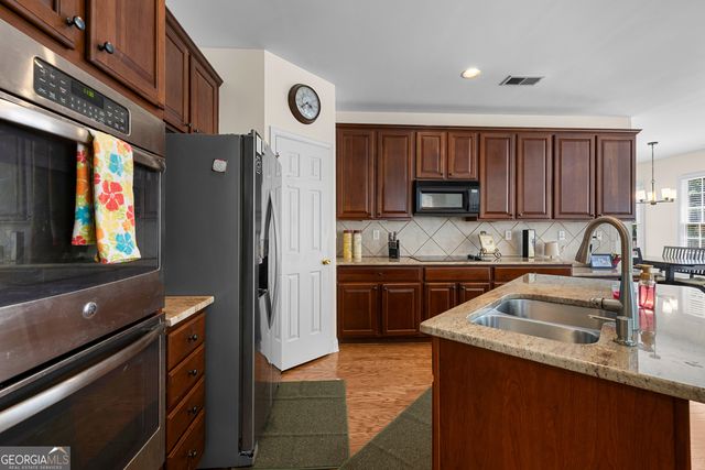 1610 Cascade Overlook, Peachtree City, GA 30269