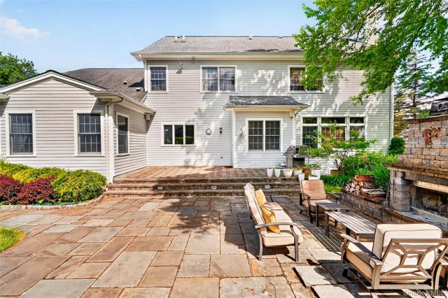 12 Meadowview Lane, Carmel, NY 10512