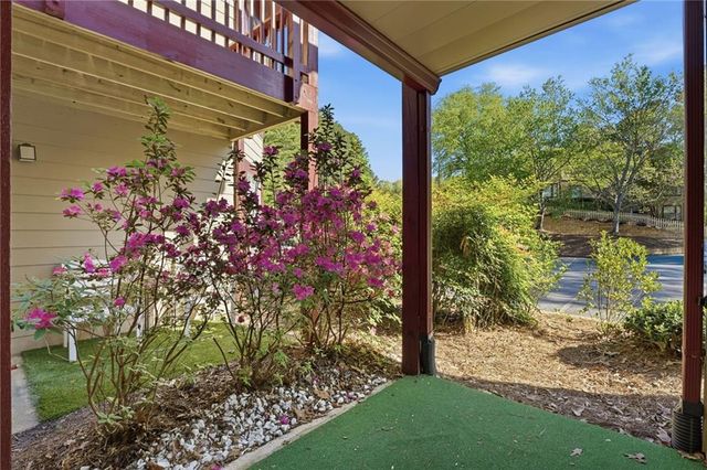 904 Wentworth Court, Alpharetta, GA 30022