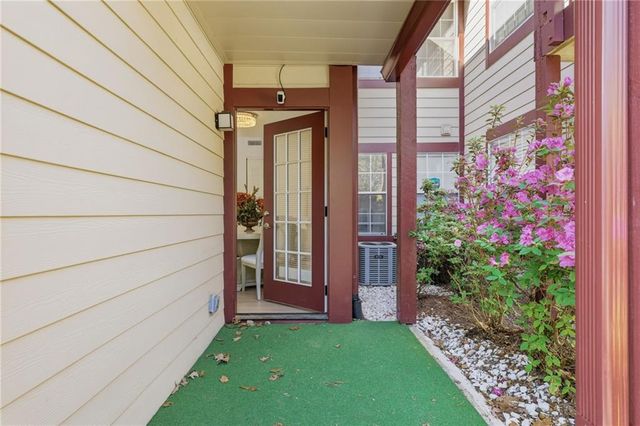 904 Wentworth Court, Alpharetta, GA 30022