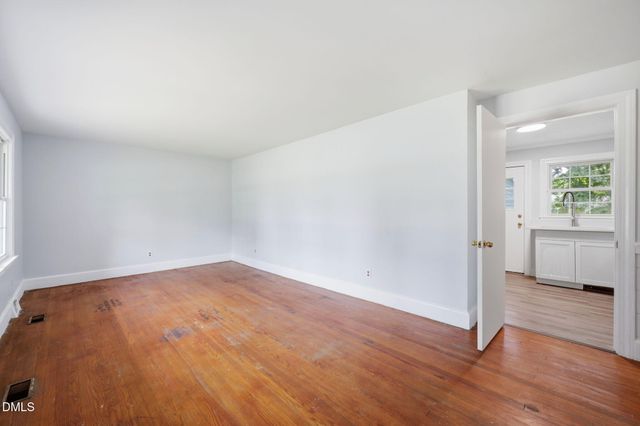 101 Heritage Street, Greenville, NC 27858