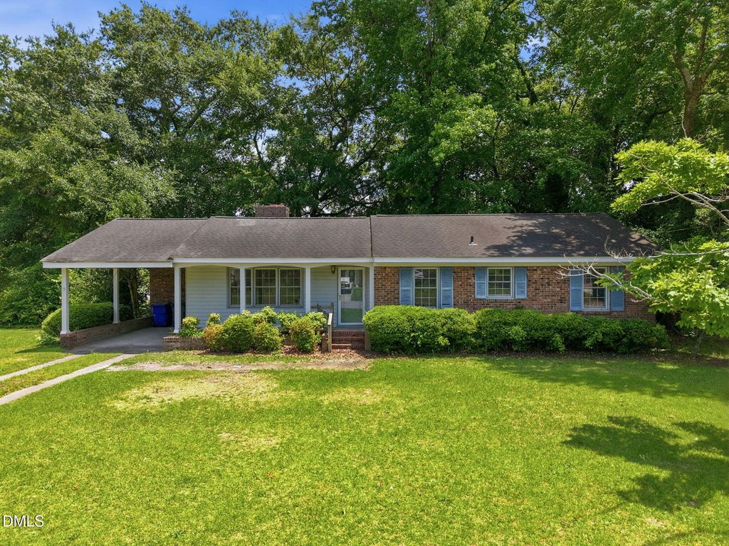 101 Heritage Street, Greenville, NC 27858