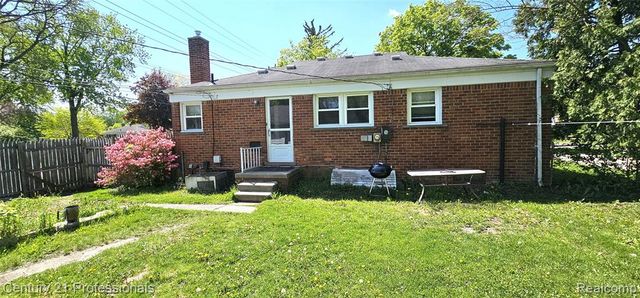 29824 Hathaway Street, Livonia, MI 48150