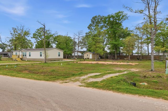637 Wexford Drive, Conroe, TX 77303