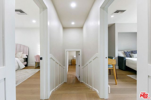2904 Highridge Road, La Crescenta, CA 91214