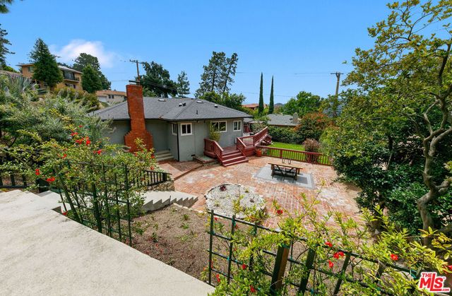 2904 Highridge Road, La Crescenta, CA 91214