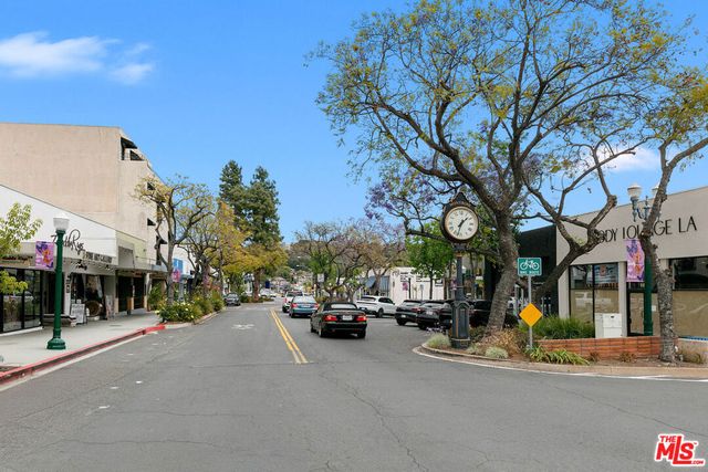 2904 Highridge Road, La Crescenta, CA 91214
