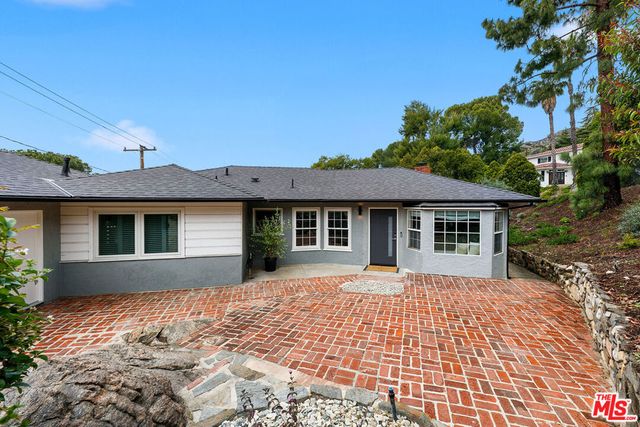 2904 Highridge Road, La Crescenta, CA 91214
