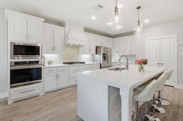 7217 Mantle Ridge Drive, Fort Worth, TX 76179