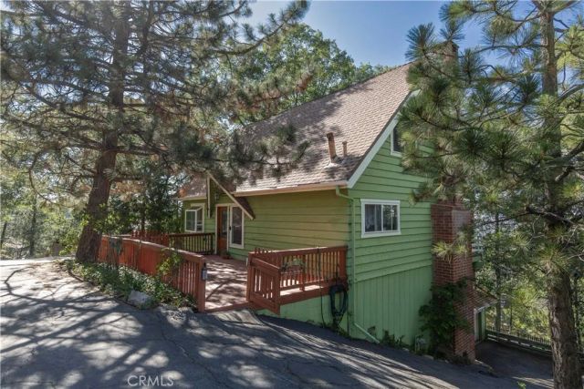 1268 Aleutian Drive, Lake Arrowhead, CA 92352