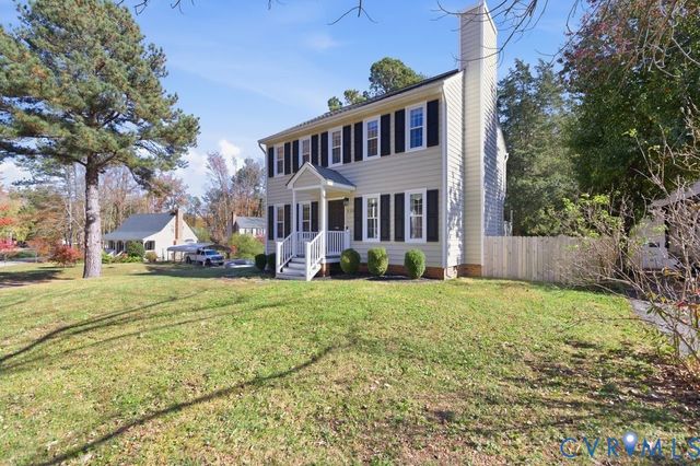 8905 Wadsworth Way, North Chesterfield, VA 23236