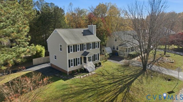 8905 Wadsworth Way, North Chesterfield, VA 23236