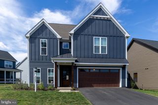 3297 THICKET RUN DR, Charlottesville, VA 22911