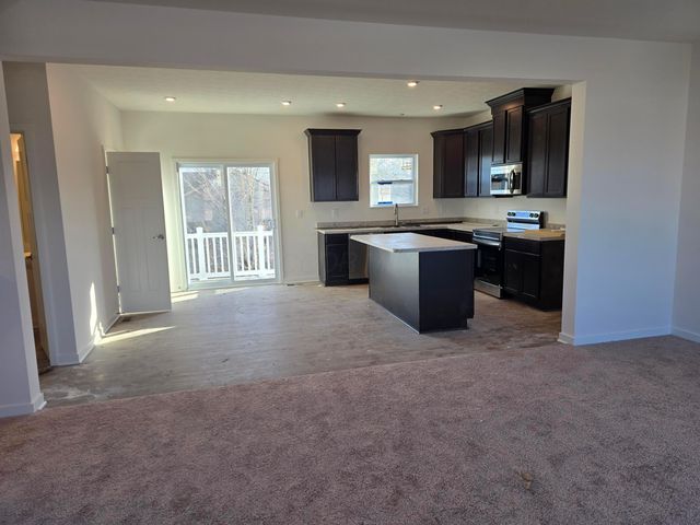 2693 Meigs Drive, Columbus, OH 43207