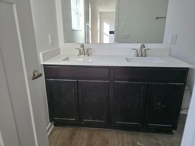 2693 Meigs Drive, Columbus, OH 43207