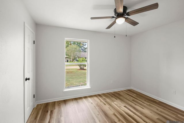 6262 Wright Dr, Baton Rouge, LA 70812