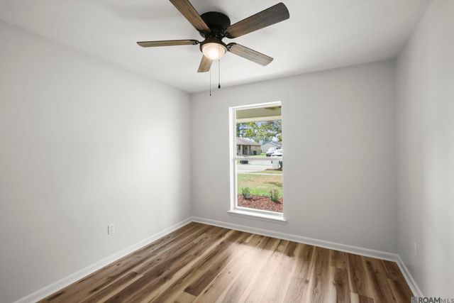 6262 Wright Dr, Baton Rouge, LA 70812
