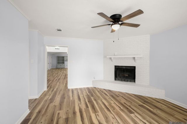 6262 Wright Dr, Baton Rouge, LA 70812