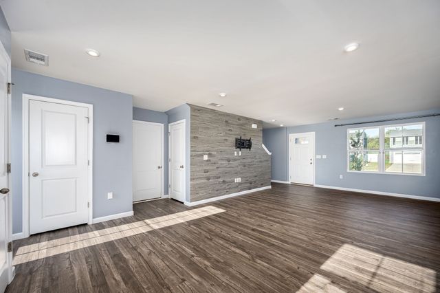 5741 Stardive Way, Christiana, TN 37037