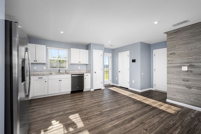 5741 Stardive Way, Christiana, TN 37037