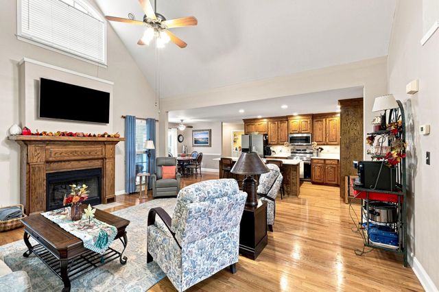 209 Roundstone Drive, Inman, SC 29349