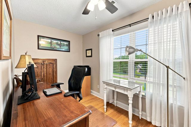 209 Roundstone Drive, Inman, SC 29349