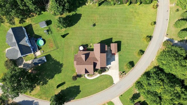 209 Roundstone Drive, Inman, SC 29349