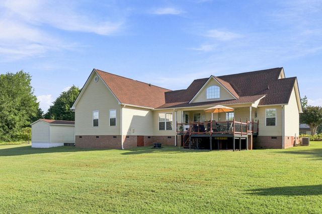 209 Roundstone Drive, Inman, SC 29349