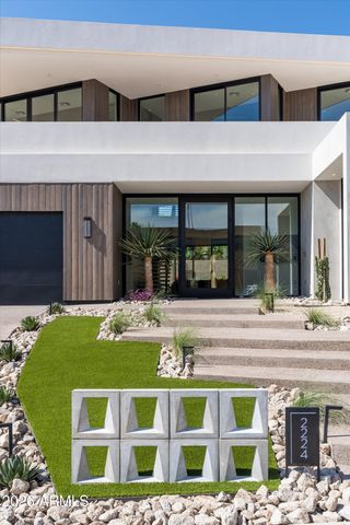 2224 E SOLAR Drive, Phoenix, AZ 85020